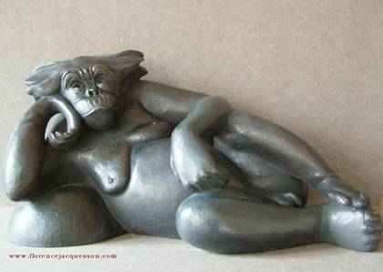 Chimpanzé Allongé